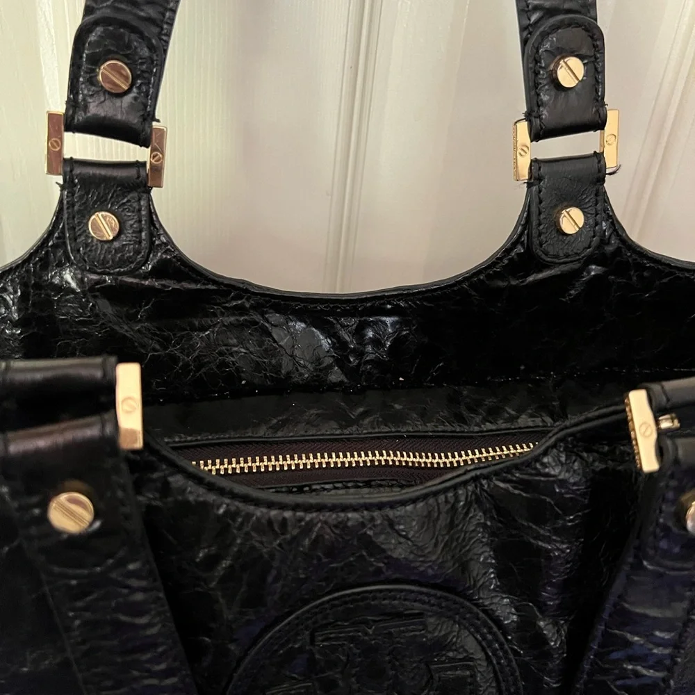 Tory Burch Satchel. Large. Black. Leather18” W by 9.5”H.4” Depth. 8” Bag Handle. - Picture 4 of 15